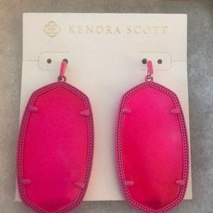Kendra Scott Matt hearings